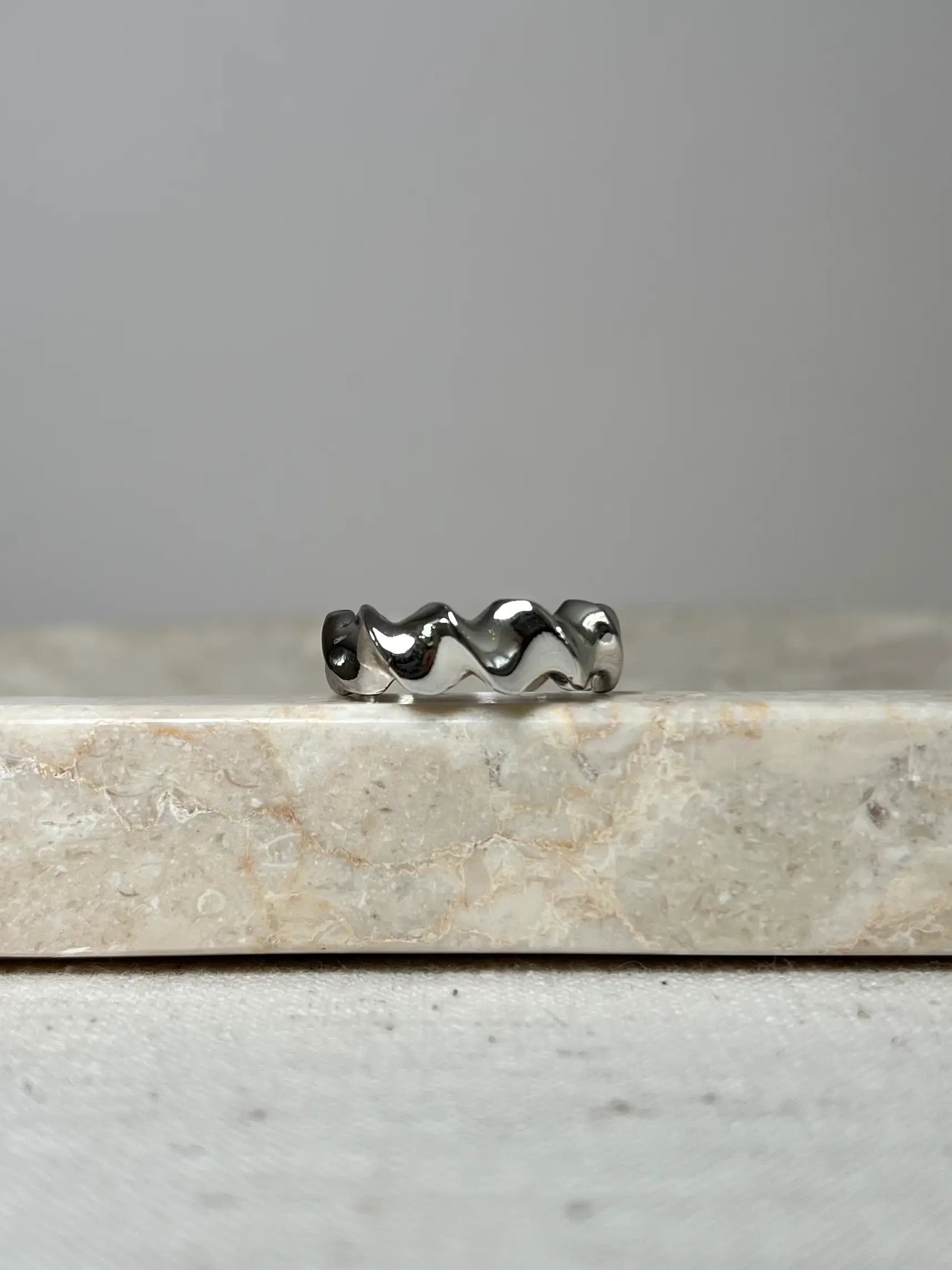 Wave Ring
