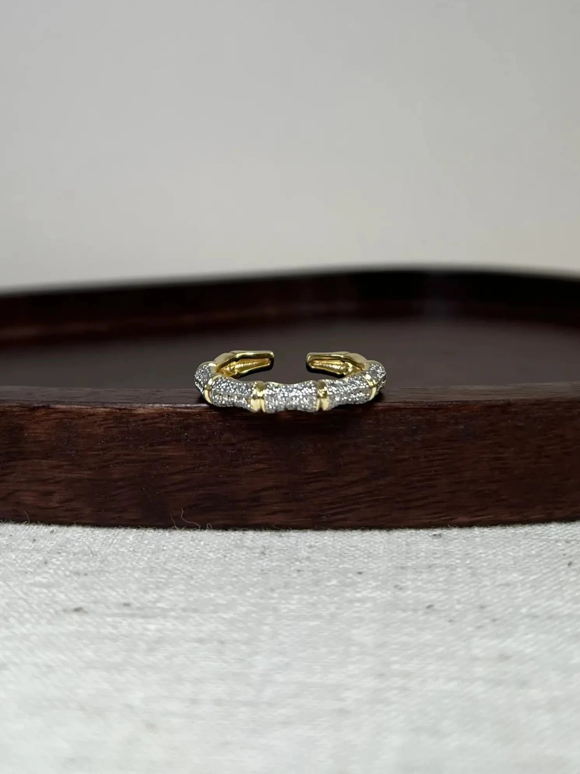 Clarté Ring